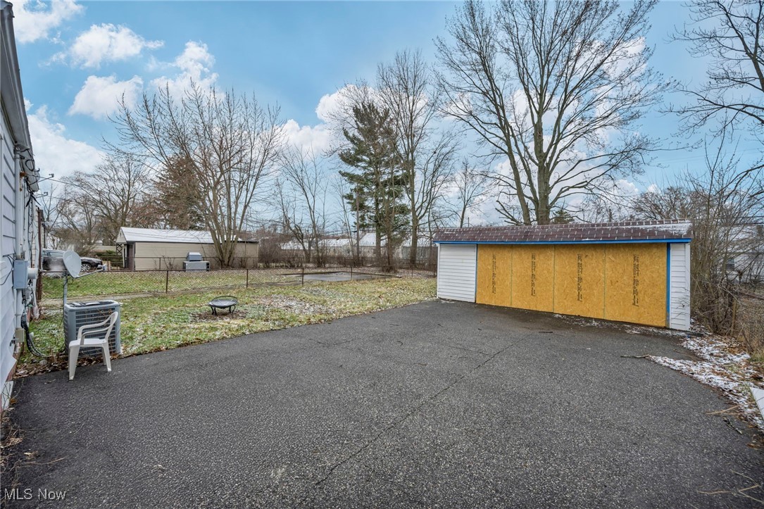16914 Lotus Drive, Cleveland, Ohio image 7