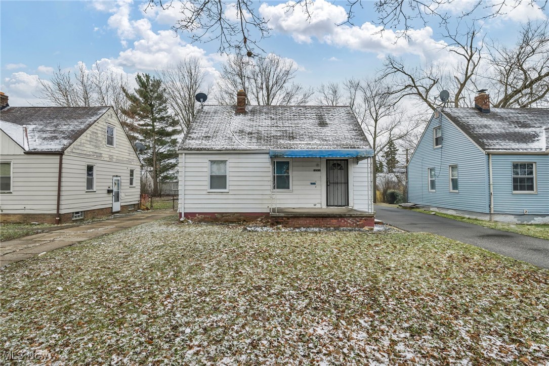 16914 Lotus Drive, Cleveland, Ohio image 4
