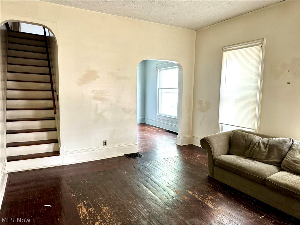 North Ashland - Residential Income