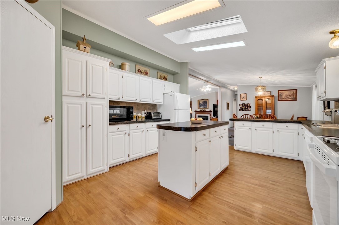 44 Periwinkle Drive, Olmsted Falls, Ohio image 33
