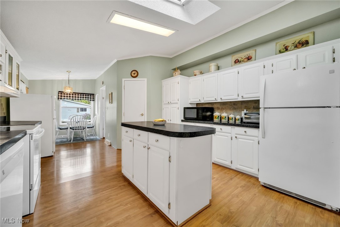 44 Periwinkle Drive, Olmsted Falls, Ohio image 32