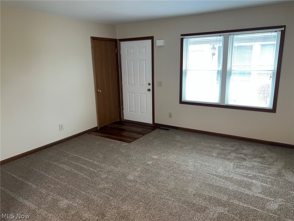 City/New Philadelphia - Residential Lease