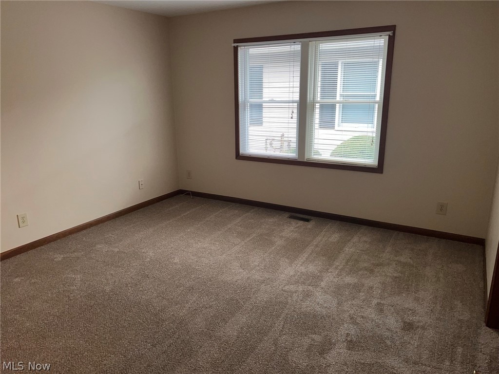 City/New Philadelphia - Residential Lease