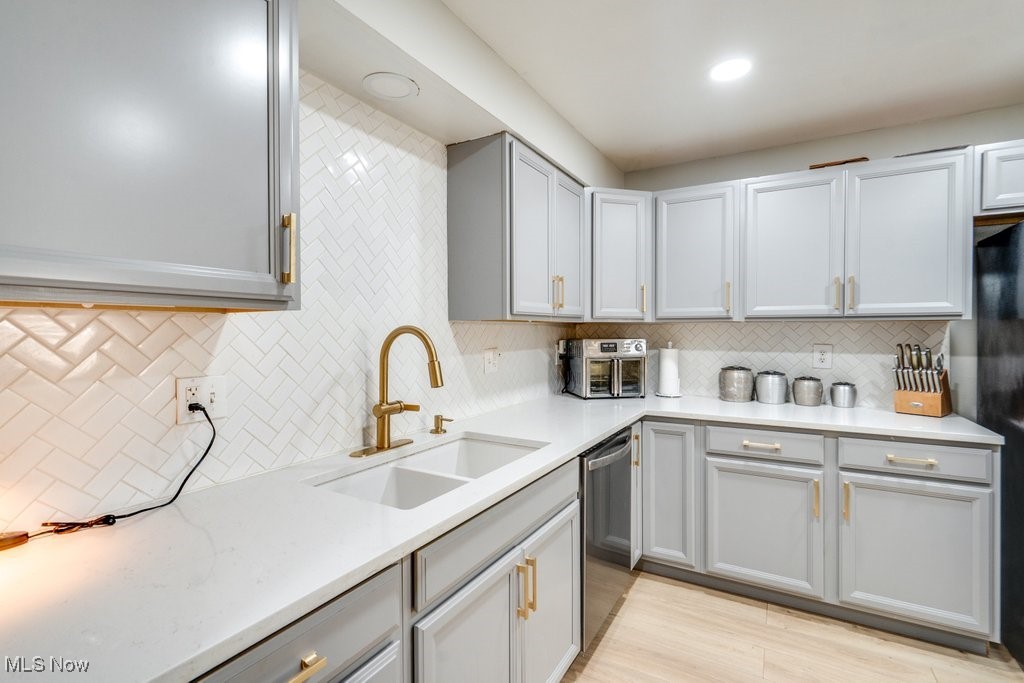 255 N Portage Path #213, Akron, Ohio image 18