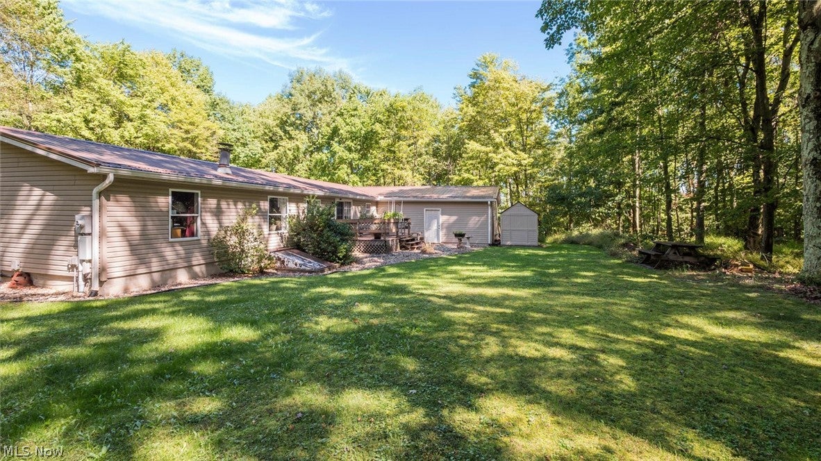 2038 Oldtown Valley Road SE