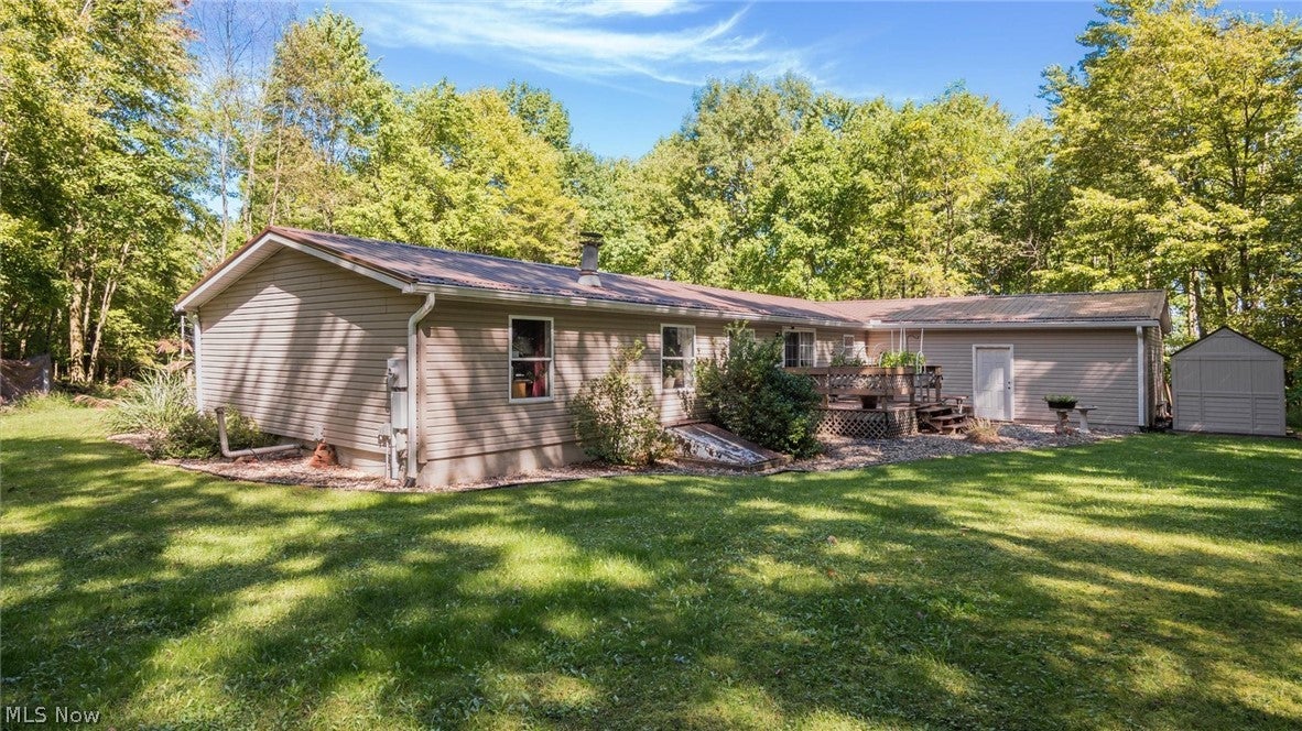 2038 Oldtown Valley Road SE