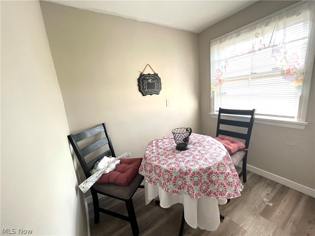 S H Klienman Realty Cos Shake - Residential