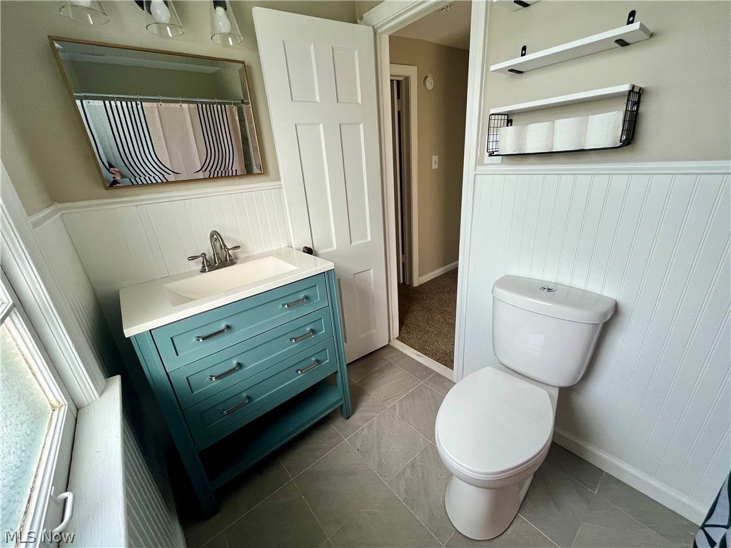 S H Klienman Realty Cos Shake - Residential