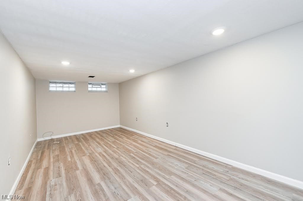 S H Klienman Realty Cos Shake - Residential