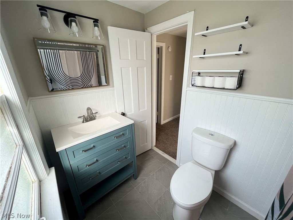 S H Klienman Realty Cos Shake - Residential