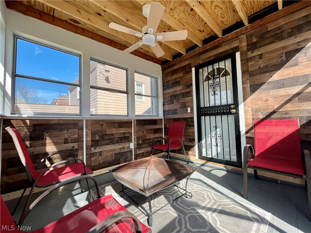 S H Klienman Realty Cos Shake - Residential