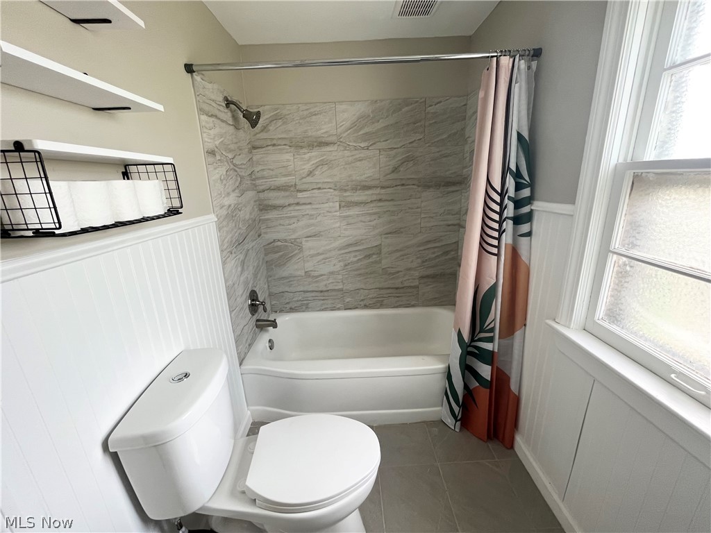 S H Klienman Realty Cos Shake - Residential