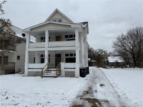 12402 Benwood Avenue Cleveland OH 44105