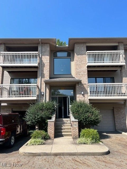 3800 Rosemont Boulevard 116D Fairlawn OH 44333