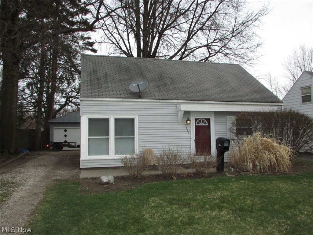 A wonderful move in ready Cuyahoga Falls Cape Cod with a large yard, and a 2 car garage. Just steps away from Price Elementary School, this 4 bedroom home has many updates, including appliances, bathroom, windows, and brand new carpet and paint. Hardwood floors highlight the living room.