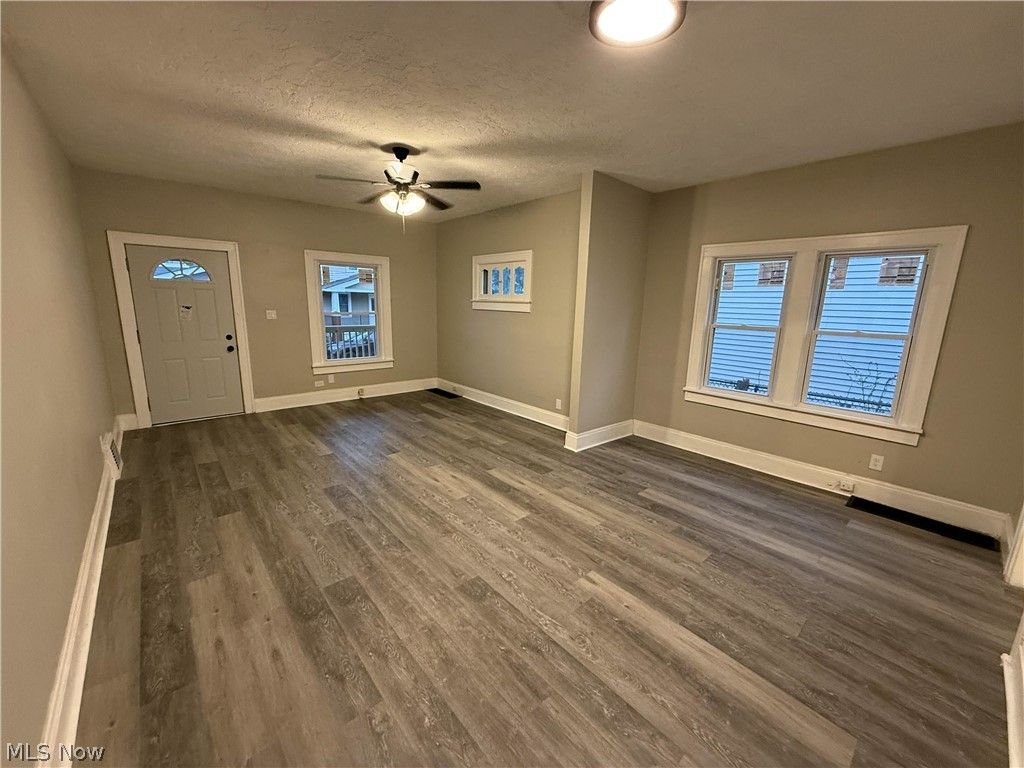 Photo of 4123 Clybourne Avenue, Cleveland, OH 44109 (MLS # 5202803)