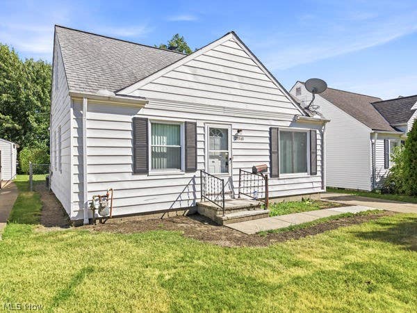 Photo of 29940 Phillips Avenue, Wickliffe, OH 44092 (MLS # 5220752)