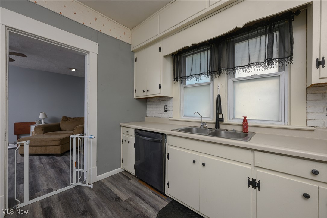 C H Mitcheners Outlots - Residential
