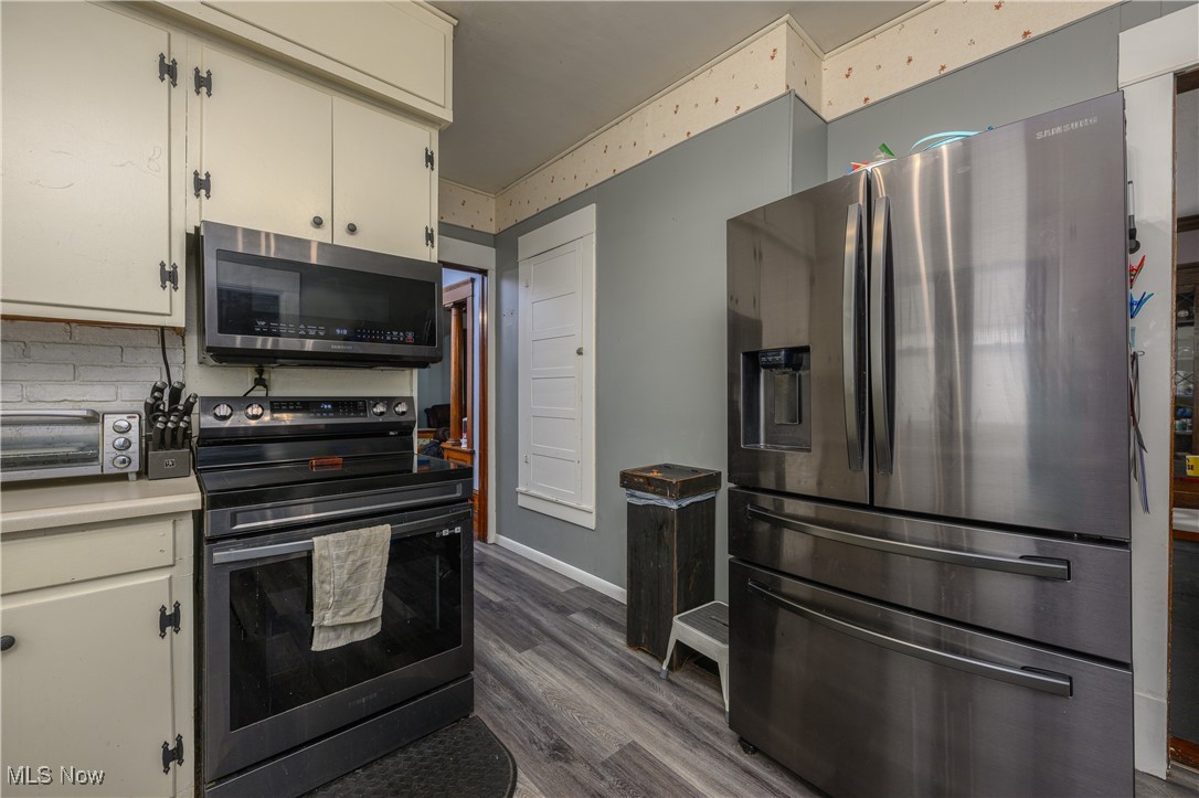 C H Mitcheners Outlots - Residential