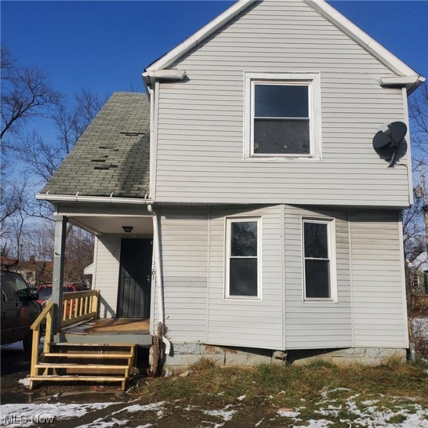 Great Investment opportunity.  Newly remodeled 3 bedrooom, 1.5 bathroom.