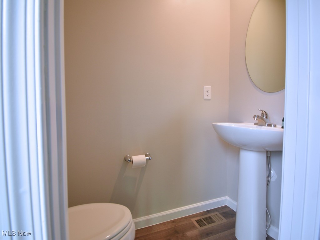 762 Pine Spring Drive, Painesville, Ohio image 25