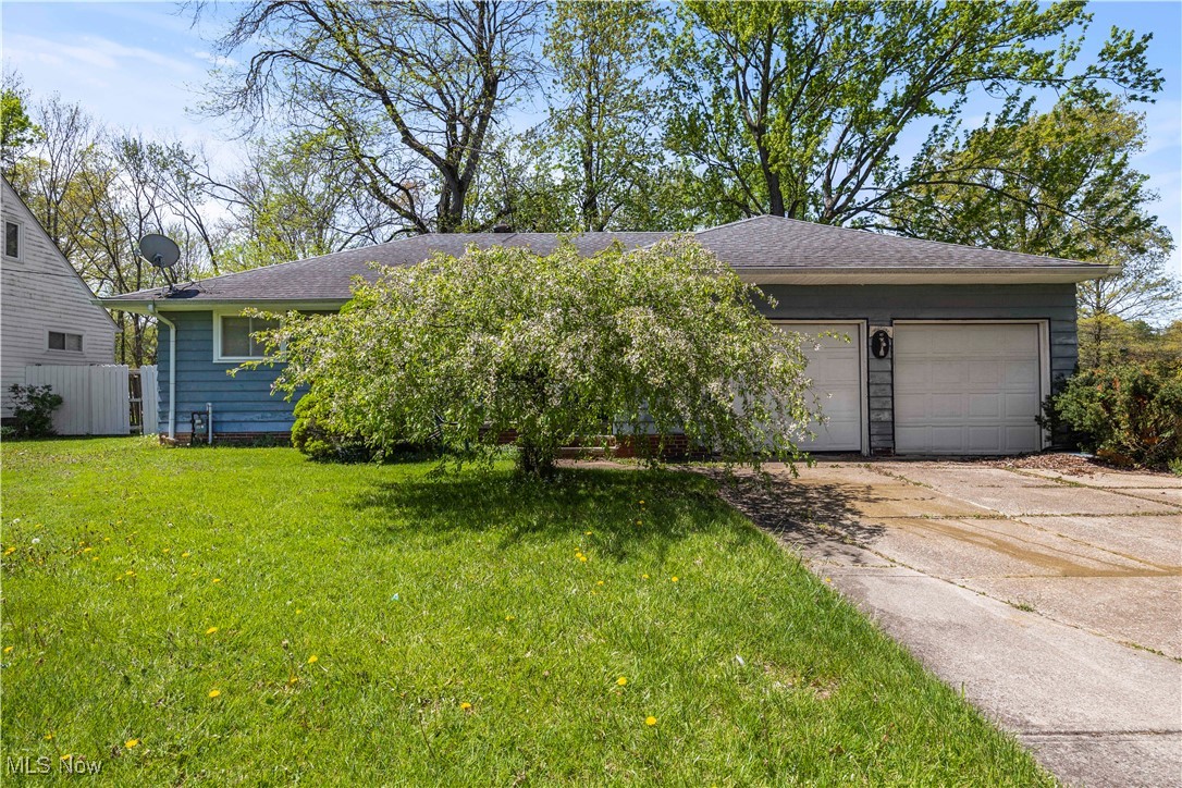 6486 Charles Road, North Olmsted, Ohio image 2