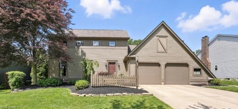 Photo of 6648 Bristlewood Drive, Youngstown, OH 44512 (MLS # 5255606)