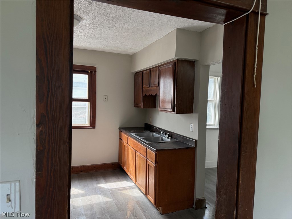 4464 W 28th Street