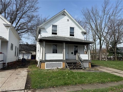 Homes For Sale - 4464 W 28th Street<br/> Cleveland, OH 44109
