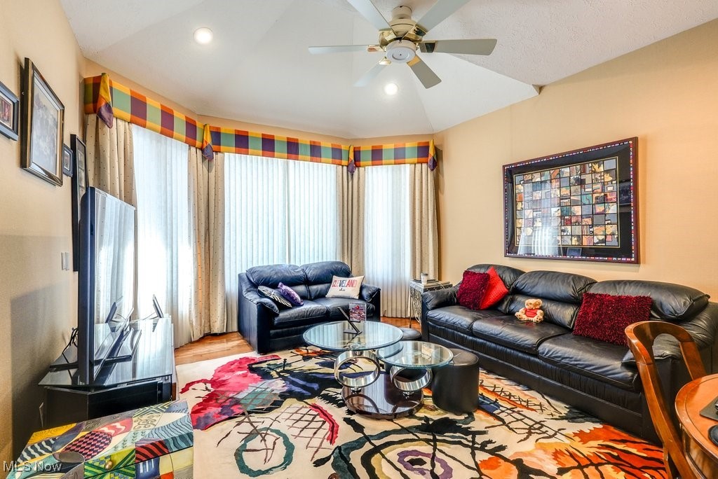 3 Salem Court, Beachwood, Ohio image 31