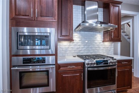 Tiny photo for 355 Wakefield Run Boulevard, Hinckley, OH 44233 (MLS # 5178345)