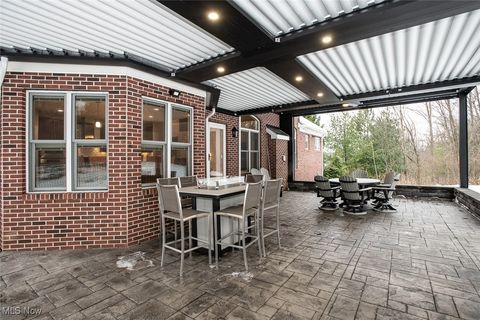 Tiny photo for 355 Wakefield Run Boulevard, Hinckley, OH 44233 (MLS # 5178345)