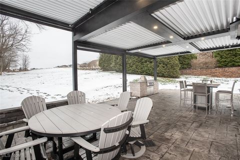 Tiny photo for 355 Wakefield Run Boulevard, Hinckley, OH 44233 (MLS # 5178345)