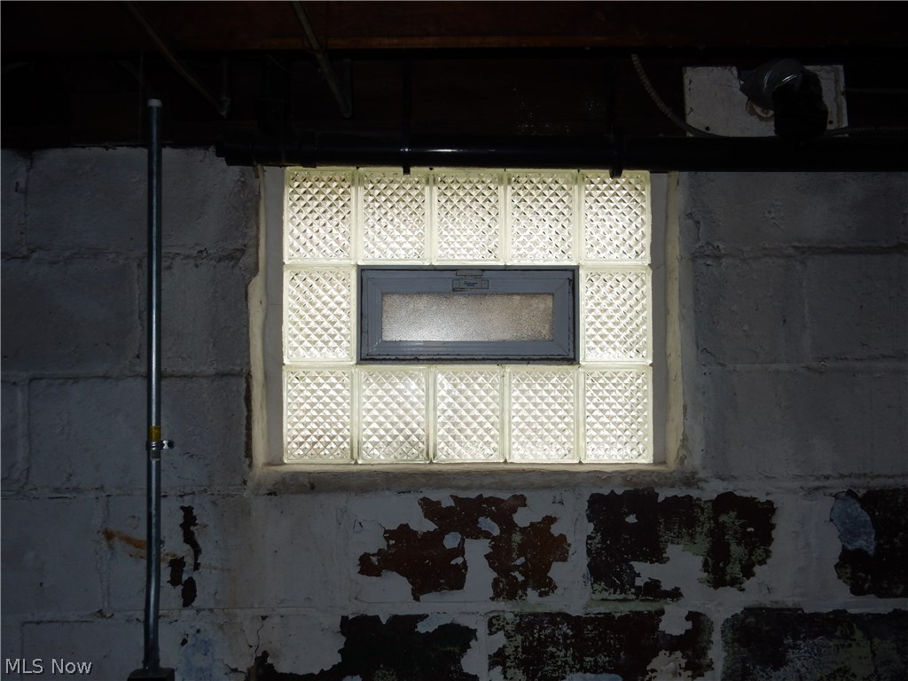 East Akron Terrace - Residential