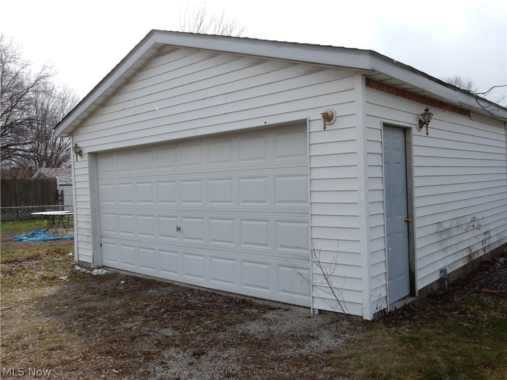 East Akron Terrace - Residential