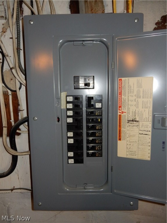 East Akron Terrace - Residential