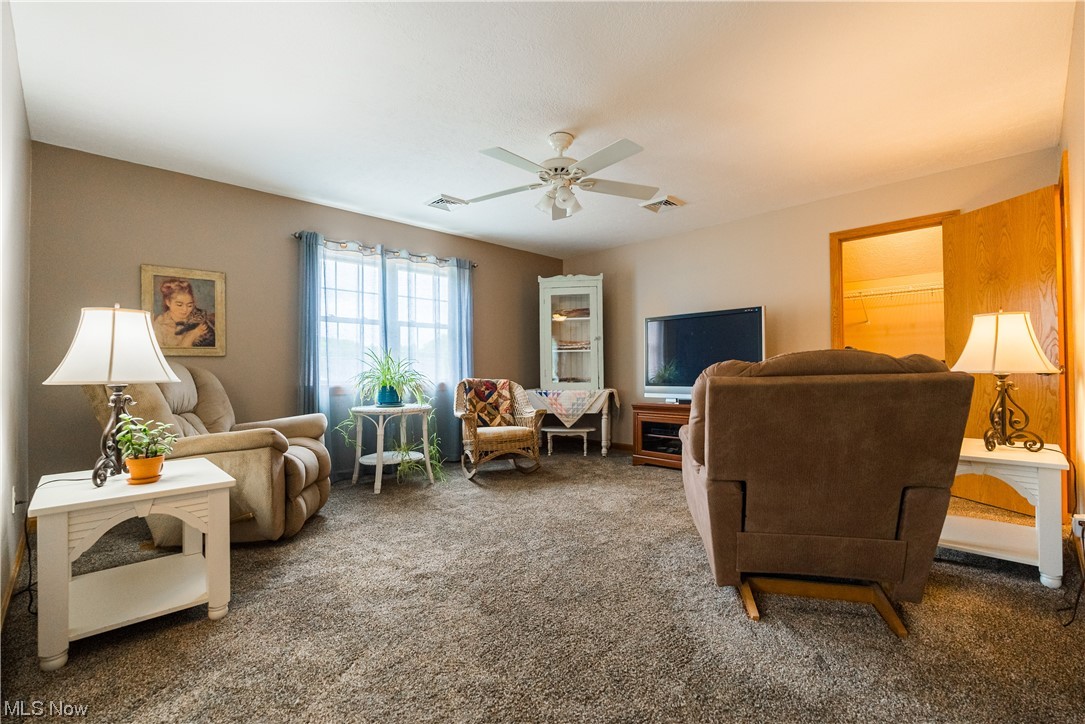 Meadowglen - Residential