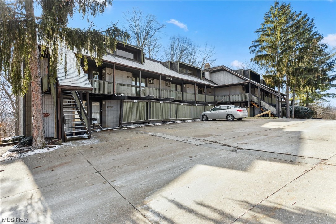 Timber Top Condo - Residential