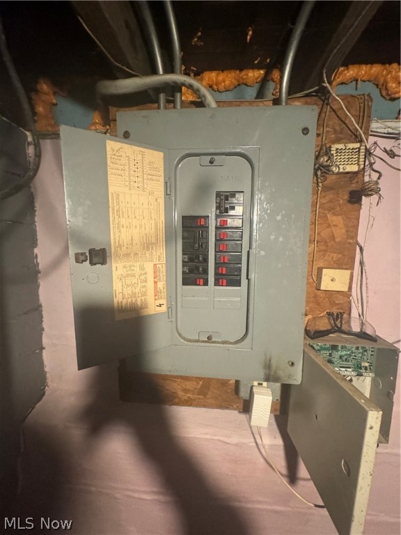 H S Whittleseys - Residential