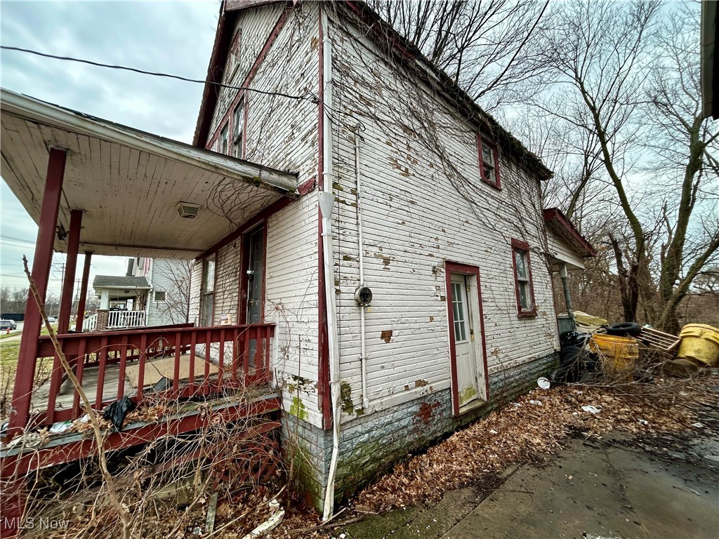 1278 E 152nd Street, Cleveland, Ohio image 16