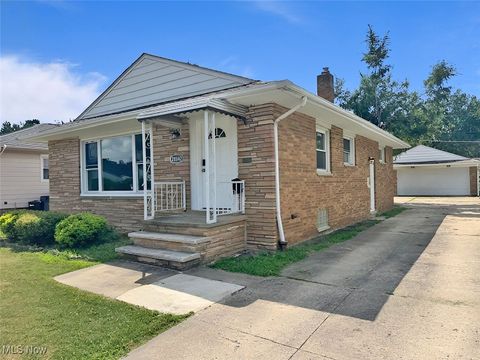 28642 Forest Road, Willowick, OH 44095 - #: 5172523