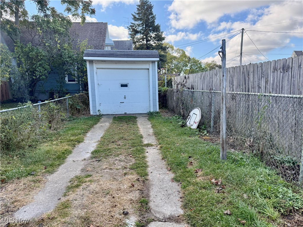 Pitt Cookes Sub - Residential