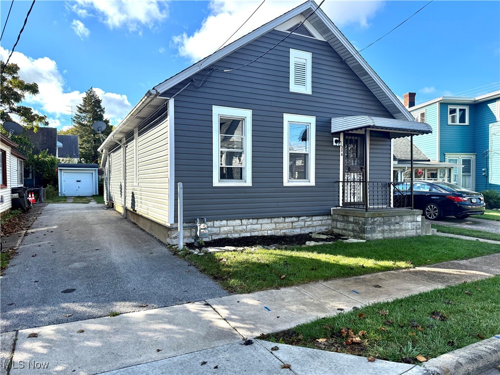 Pitt Cookes Sub - Residential