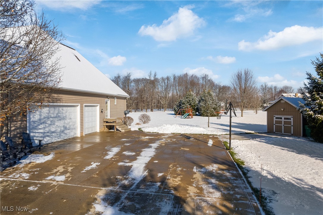 11560 Frostwood Drive, Chagrin Falls, Ohio image 36