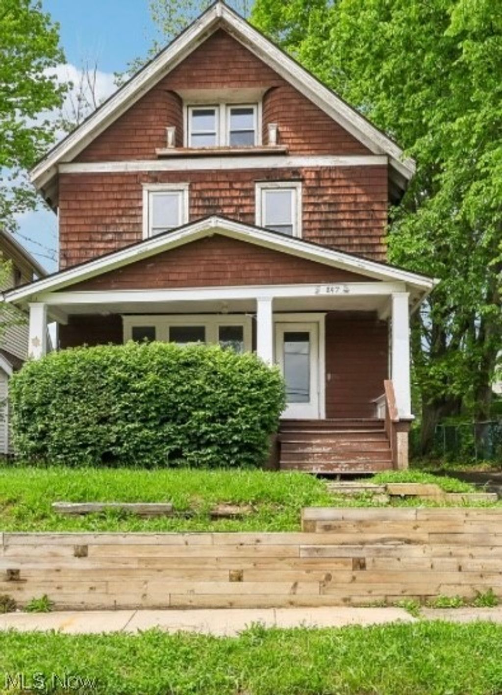 Photo of 897 Polk Avenue, Akron, OH 44314 (MLS # 5210306)