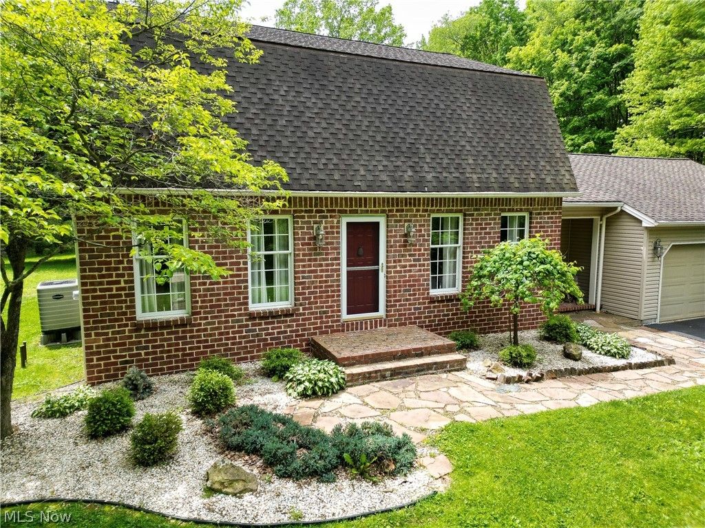 Photo of 6155 Gibson Road, Canfield, OH 44406 (MLS # 5211987)