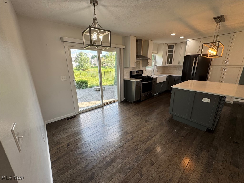 Meadow Lakes Sub - Residential Lease