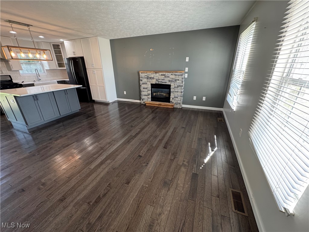 Meadow Lakes Sub - Residential Lease