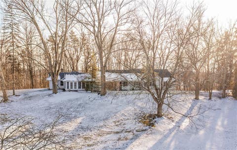 Photo for 3151 Perry Drive NW