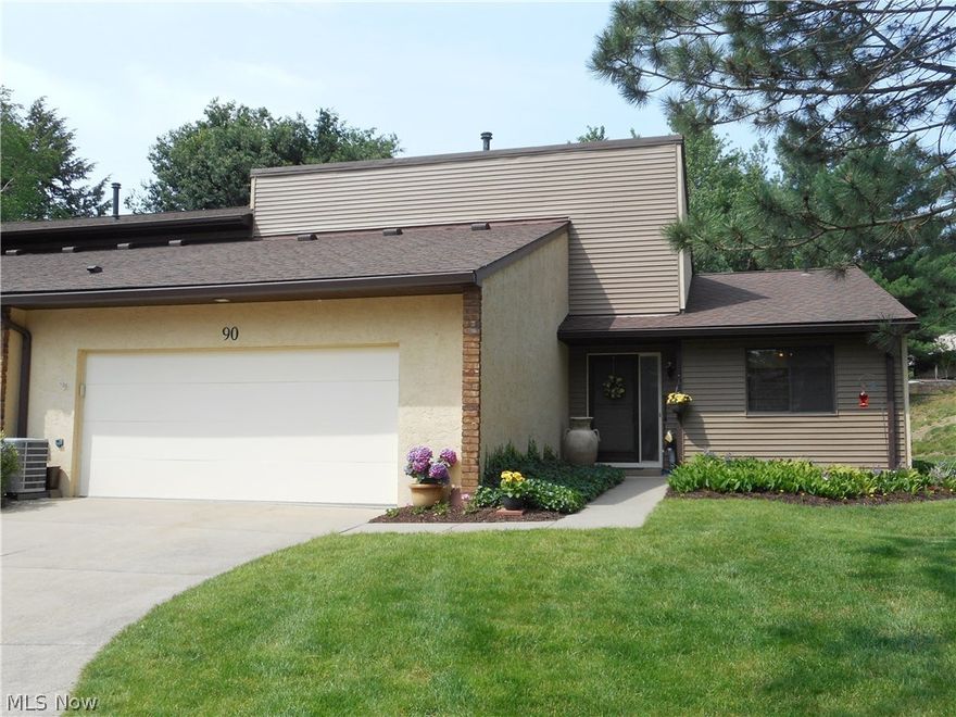 Desirable, end unit, ranch condo offers 2 spacious bedrooms and 2 full baths.  The great room has skylights allowing for lots of natural light and sliders to the private patio.  An eat-in kitchen and first floor laundry room complete this lovely home.  Updates include the refrigerator, furnace and central air all new in 2016.